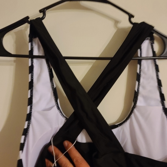 Swim dress xxl new with tags. - Picture 9 of 11